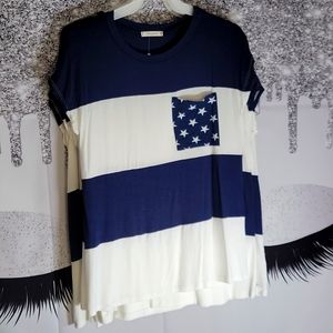 Mon Ami Short Sleeve Pocket T